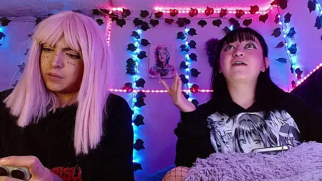 the lesbian game online show from 01-30-25, 06:56