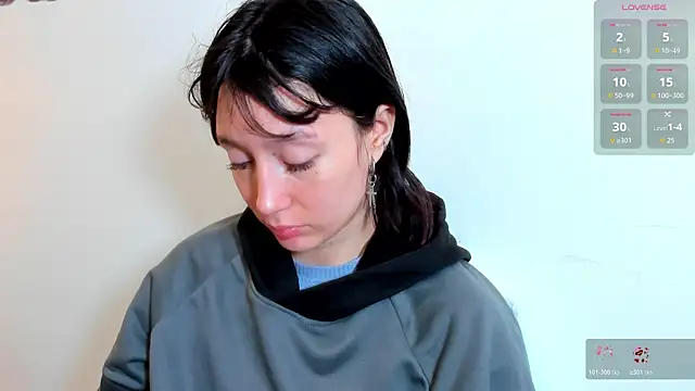 lizzy davis 1 online show from 11-06-25, 03:51