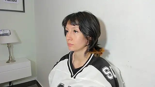 lizzy davis 1 online show from 04-11-26, 03:55