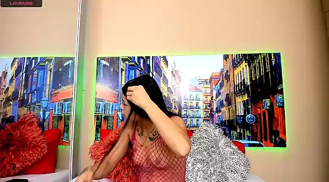 Snapshot of CristalLoren chatting on 02-07-25, 11:34 CristalLoren online show from 02-07-25, 11:34