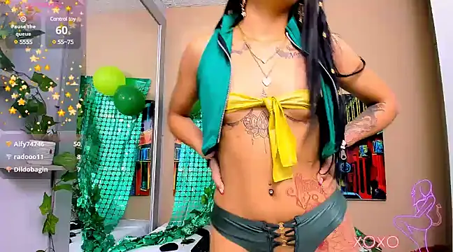 Snapshot of CristalLoren chatting on 03-17-25, 02:45 CristalLoren online show from 03-17-25, 02:45