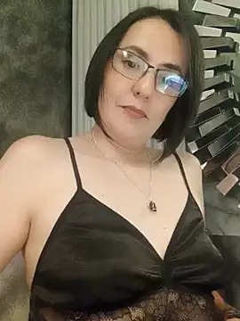 Snapshot of IsisBlake chatting on 01-31-25, 11:13 IsisBlake online show from 01-31-25, 11:13