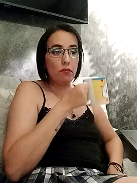 Snapshot of IsisBlake chatting on 02-10-25, 11:45 IsisBlake online show from 02-10-25, 11:45