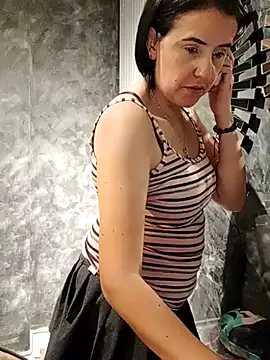 Snapshot of IsisBlake chatting on 02-23-25, 03:29 IsisBlake online show from 02-23-25, 03:29