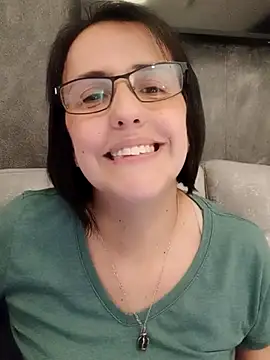 Snapshot of IsisBlake chatting on 02-26-25, 05:28 IsisBlake online show from 02-26-25, 05:28
