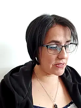 Snapshot of IsisBlake chatting on 03-18-25, 05:42 IsisBlake online show from 03-18-25, 05:42