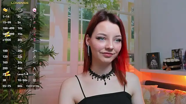 pretty little thing online show from 02-12-25, 04:55