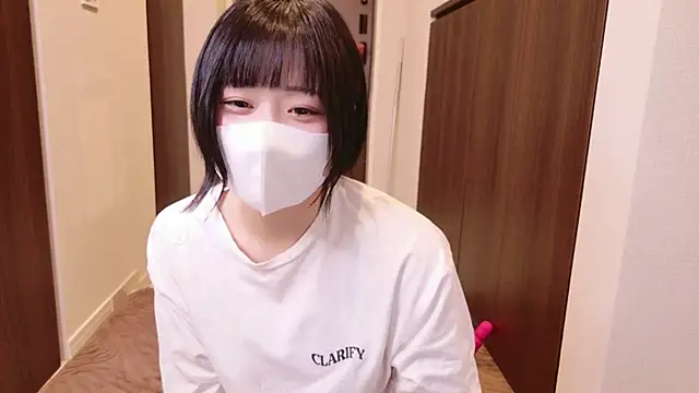 Mia--meow online show from 12-04-24, 11:41