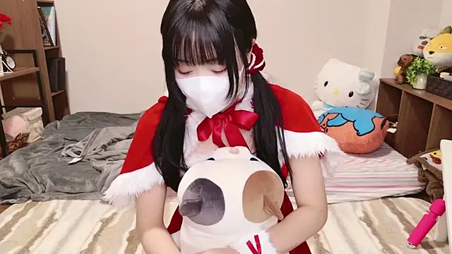 Mia--meow online show from 12-24-24, 10:22