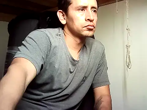 Snapshot of picachuchu chatting on 02-12-25, 02:10 picachuchu online show from 02-12-25, 02:10