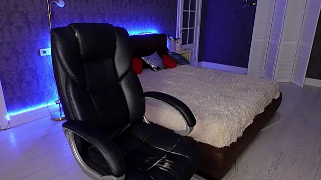 Daniela Kitty  online show from 10-09-25, 08:01