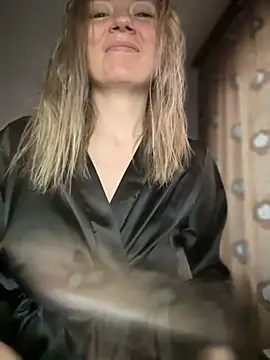 Crazy-Rosa online show from 02-16-25, 03:47