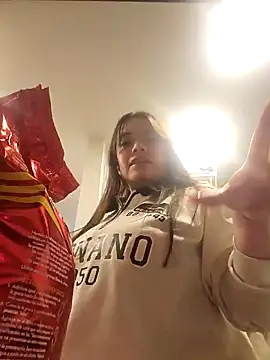 valery mora online show from 01-29-25, 03:22