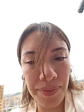 valery mora online show from 03-08-25, 04:17