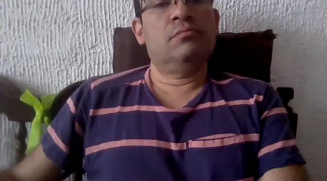 lover camer online show from 02-17-25, 03:20