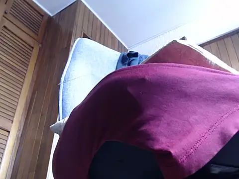 lover camer online show from 09-29-25, 03:50