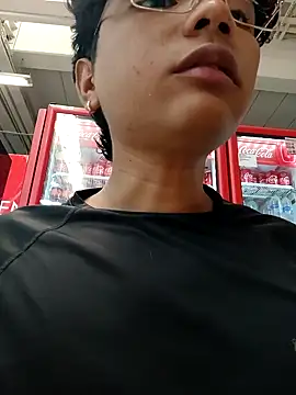  Ottis  online show from 01-22-25, 05:28