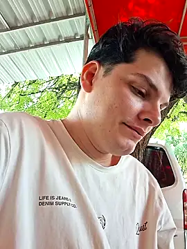  Ottis  online show from 10-12-25, 03:55