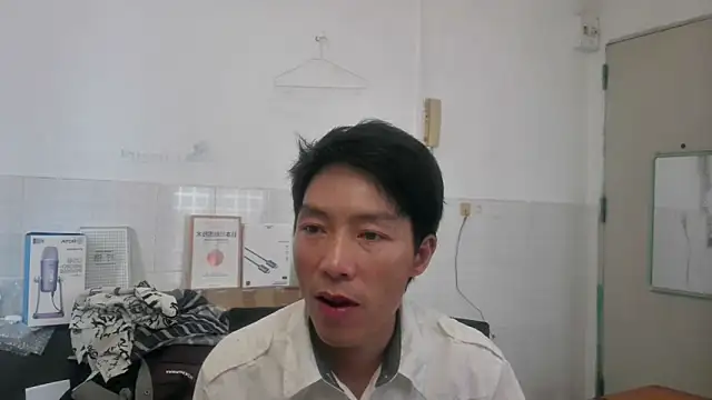 Snapshot of xhqds chatting on 06-07-26, 06:28 xhqds online show from 06-07-26, 06:28