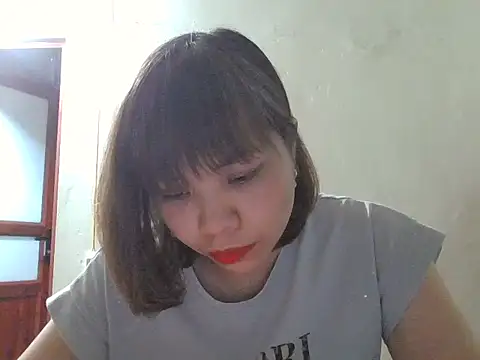 Angela-Eira online show from 10-29-25, 09:22