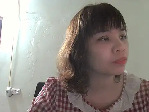 Angela-Eira online show from 12-16-25, 09:58