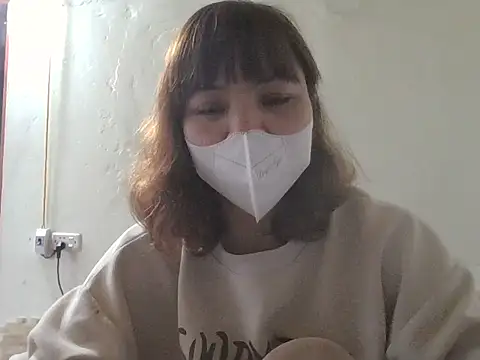 Angela-Eira online show from 02-12-26, 09:48