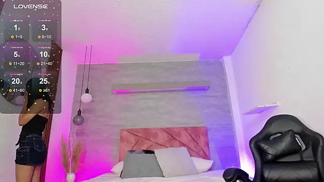 thararouse online show from 10-24-25, 12:34