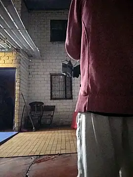 weedmanhot28 online show from 09-12-25, 12:11