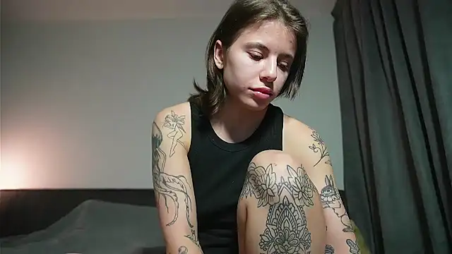 MazzyDoll online show from 03-01-25, 10:55