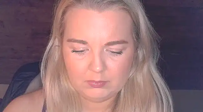 Jessica69G online show from 01-11-25, 11:56