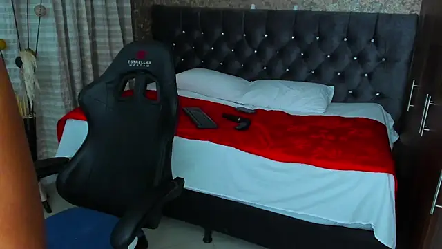 stella xue online show from 01-30-25, 05:19