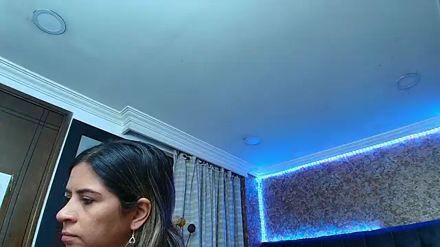 stella xue online show from 10-14-25, 09:48