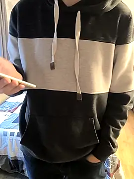 Naked Ben online show from 09-26-25, 02:43