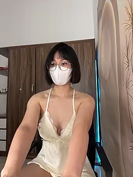 Baby Claraa online show from 09-19-25, 08:05