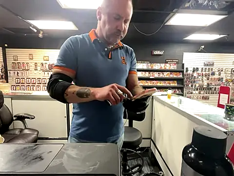 RawRyder8 online show from 11-26-25, 02:23