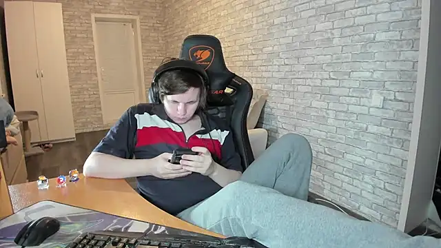 iliaskrislove online show from 03-21-25, 03:35