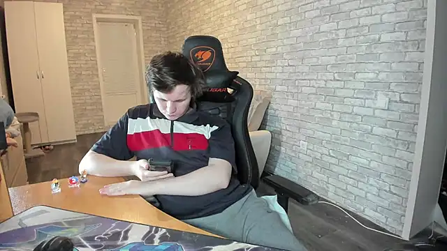 iliaskrislove online show from 03-21-25, 09:45