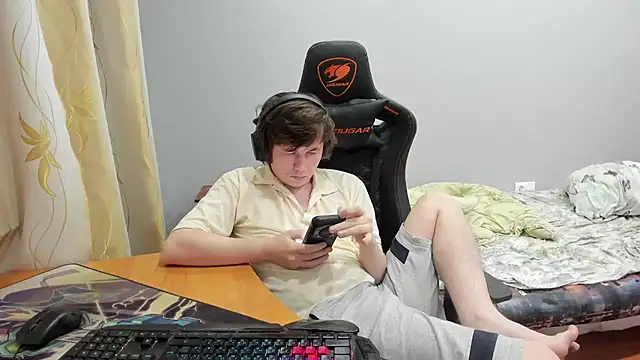 iliaskrislove online show from 09-15-25, 10:32