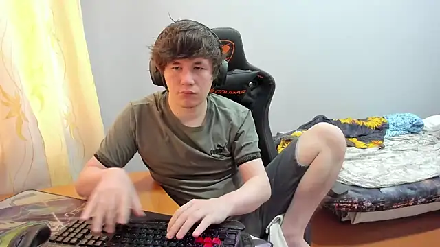 iliaskrislove online show from 09-19-25, 06:59