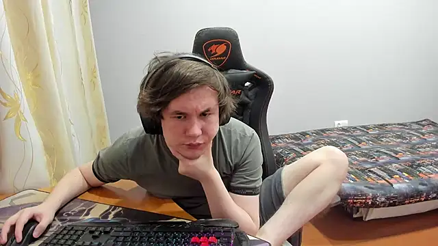 iliaskrislove online show from 09-19-25, 07:03