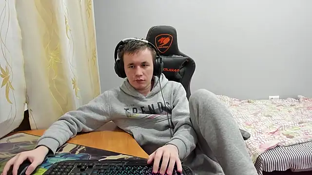 iliaskrislove online show from 12-02-25, 05:08