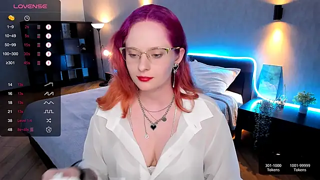 Snapshot of Aemilia_ chatting on 01-14-25, 12:14 Aemilia online show from 01-14-25, 12:14