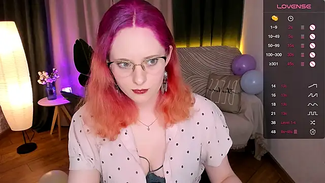 Snapshot of Aemilia_ chatting on 01-15-25, 12:47 Aemilia online show from 01-15-25, 12:47