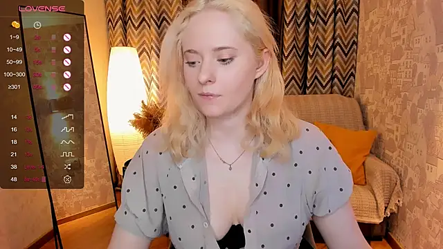 Snapshot of Aemilia_ chatting on 01-31-25, 06:57 Aemilia online show from 01-31-25, 06:57