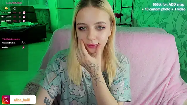 Alice Halle online show from 12-14-24, 04:45