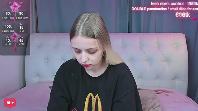 Alice Halle online show from 10-13-25, 08:14