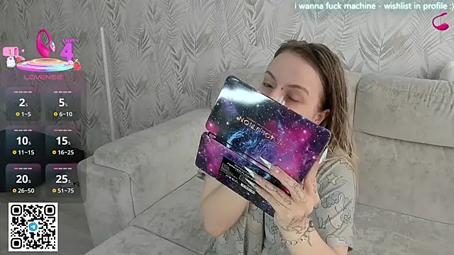 Alice Halle online show from 04-08-26, 08:36