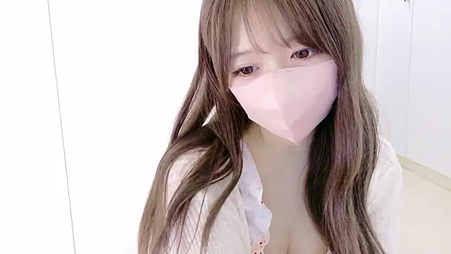 yuki-chi online show from 09-18-25, 02:19