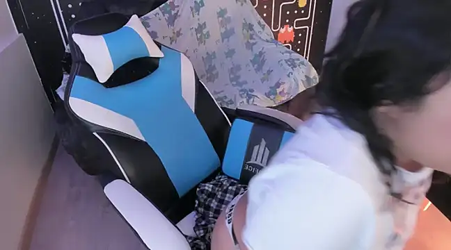 Barbara honey online show from 01-15-25, 06:40