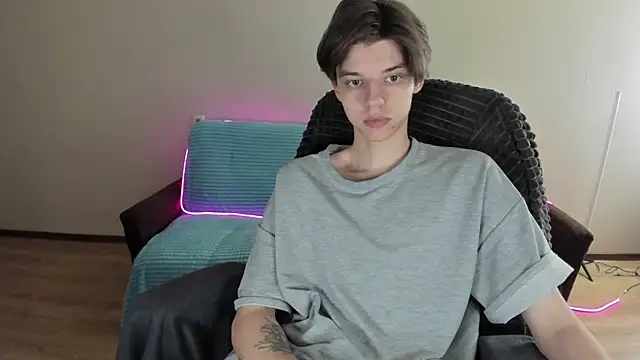 Liam sexy1 online show from 12-14-24, 07:36